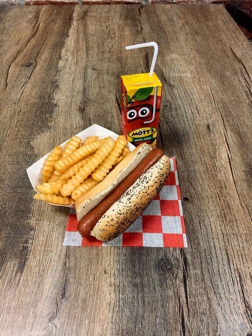 Kids Chili Dog w/Half Fries.
