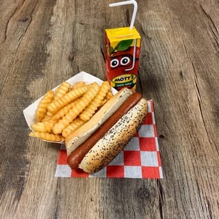 Kids Chili Dog & 1/2 Fries